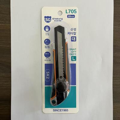 kopen L705 Heavy Duty Rotary Knob 18mm Cutter Firm Control Of Blades Safety Cutting Tool online vervaardiging