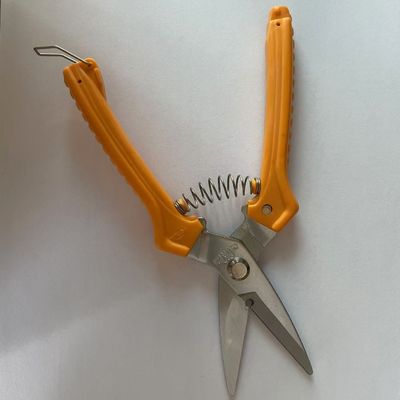 Ergonomische kantoor snipers gereedschapsscher met blisterkaart