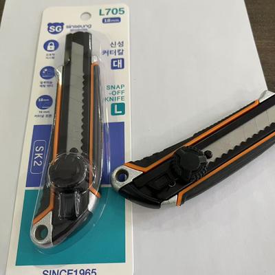 Multifunctioneel afbreekmes van 18 mm voor standaard 18 mm mesjes